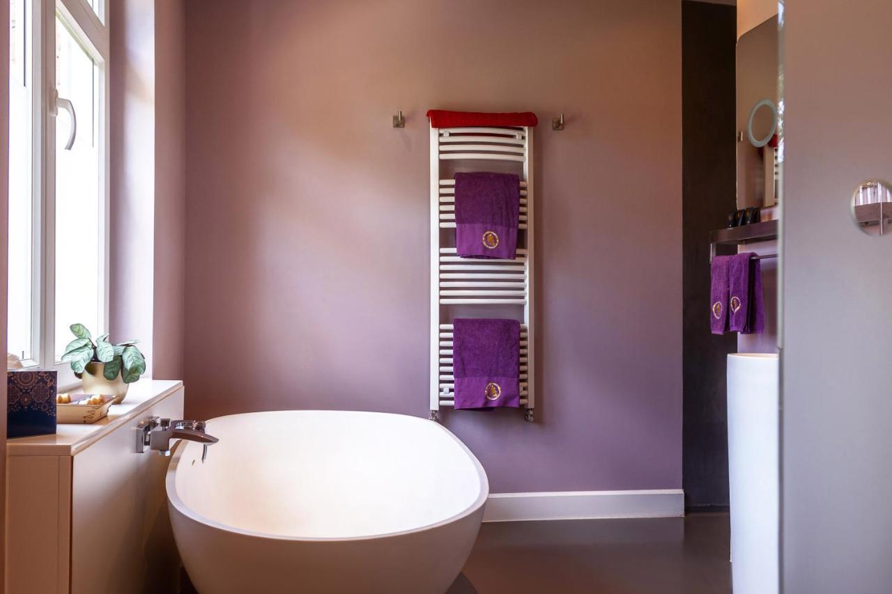 Bed & Breakfast Saint-georges -located In The Centre Of Bruges- 4*